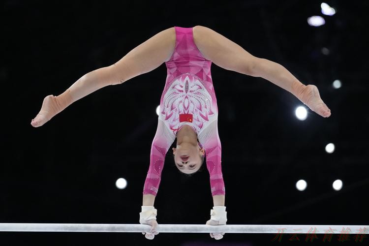 开云体育官方网站：邱祺缘首夺高低杠金牌 邓娅兰跳马首次摘金