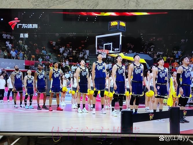 常规赛1月15日:广东东阳光VS上海久事 张镇麟集锦 常规赛1月15日:广东东阳光VS上海久事 张镇麟集锦